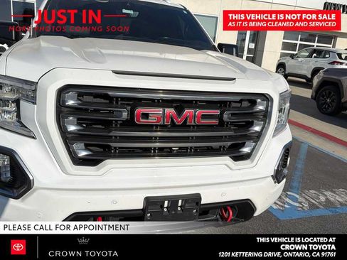 Used 2020 GMC Sierra 1500 AT4 w/ AT4 Premium Package AWD/4WD image 1