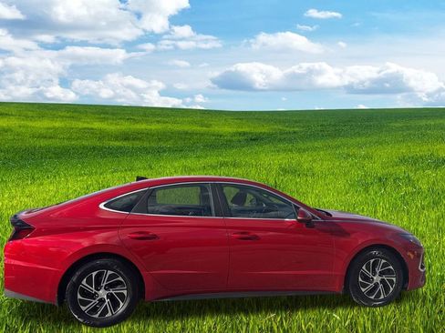 Used 2020 Hyundai Sonata Blue image 4