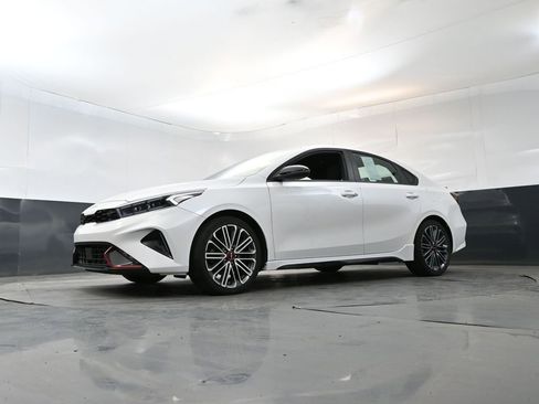 Used 2023 Kia Forte GT w/ GT2 Package FWD image 20