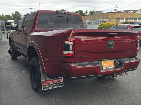 Used 2023 RAM 3500 Limited AWD/4WD image 9