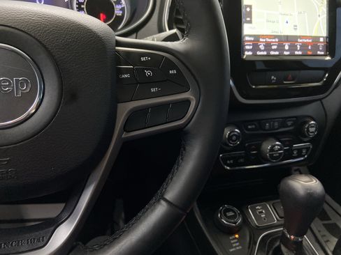 Certified 2019 Jeep Cherokee Limited image 22