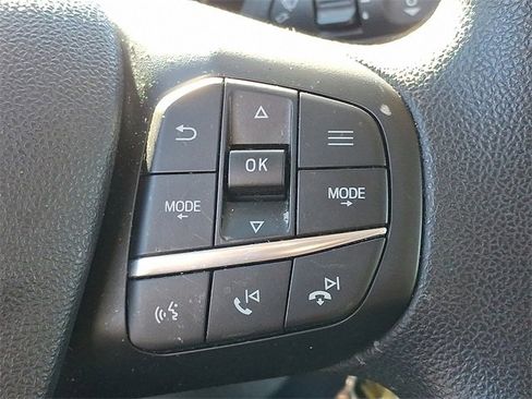 Used 2025 Ford Maverick XL w/ Equipment Group 102A image 18