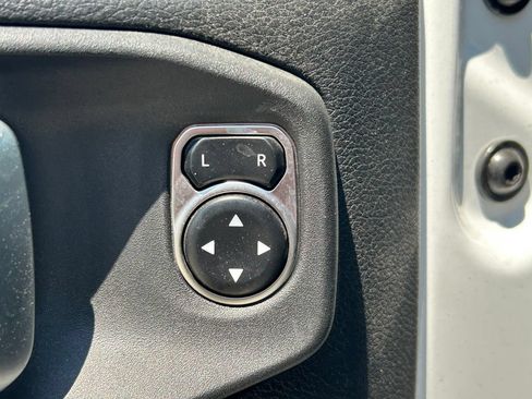 Used 2024 Jeep Gladiator Sport AWD/4WD image 22