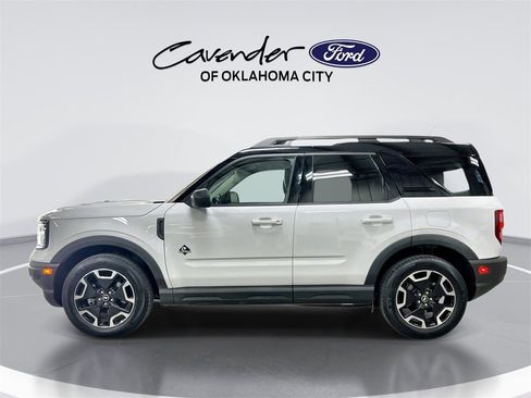 Used 2022 Ford Bronco Sport Outer Banks image 5