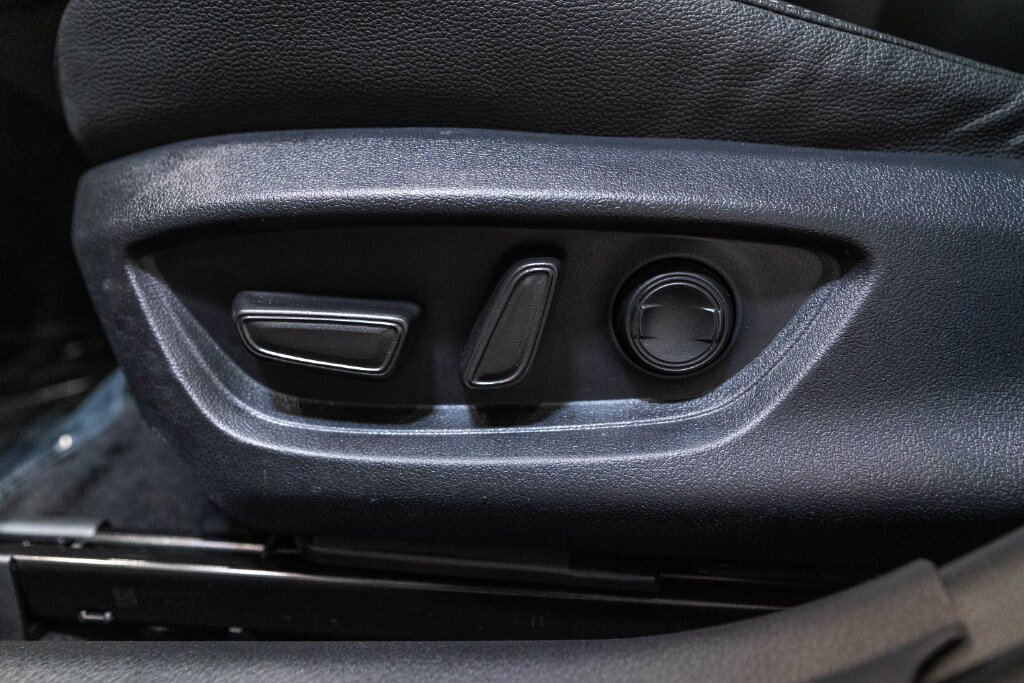 Used 2026 Toyota Camry SE w/ Convenience Package FWD image 20