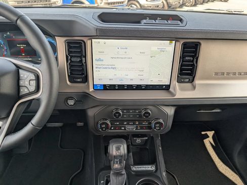 New 2026 Ford Bronco Outer Banks AWD/4WD image 12