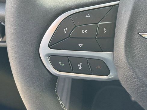 New 2026 Chrysler Pacifica Select image 16