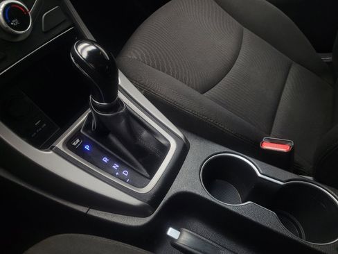 Used 2015 Hyundai Elantra SE w/ Option Group 03 image 26