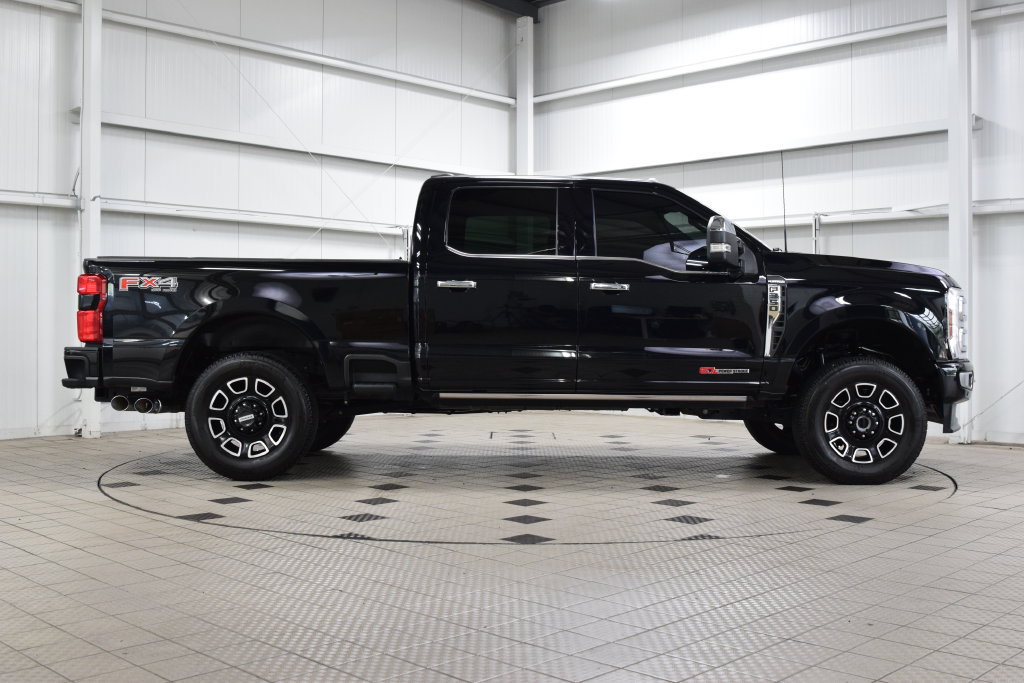 Used 2024 Ford F350 Platinum w/ FX4 Off-Road Package AWD/4WD image 9