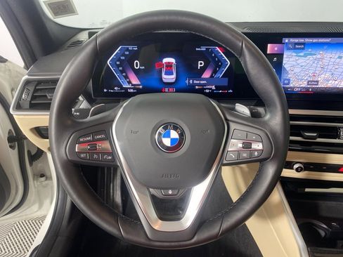 Certified 2023 BMW 330i xDrive Sedan w/ Convenience Package image 18