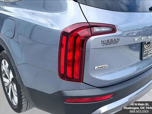 Used 2022 Kia Telluride S AWD/4WD image 21