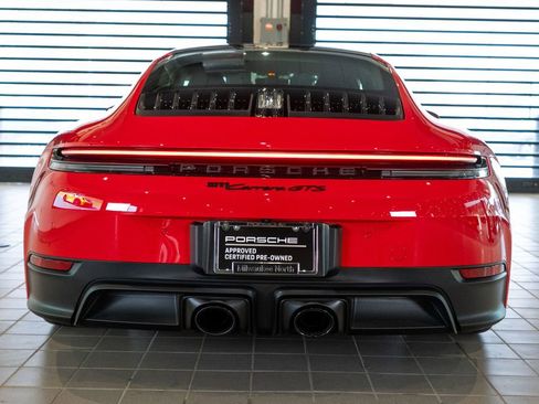 Certified 2025 Porsche 911 Carrera GTS RWD image 9