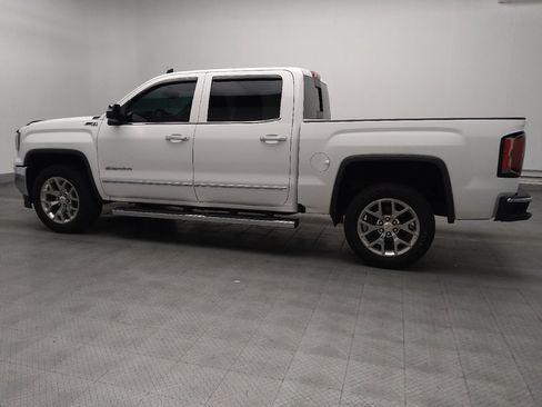 Used 2018 GMC Sierra 1500 SLT w/ SLT Premium Package image 3