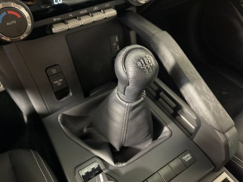 Certified 2025 Toyota Tacoma TRD Sport AWD/4WD image 22