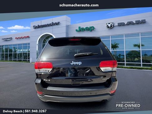 Used 2019 Jeep Grand Cherokee Laredo AWD/4WD image 6