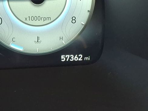 Used 2024 Hyundai Palisade Limited image 21