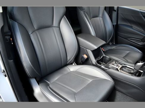 Used 2023 Subaru Forester Touring AWD/4WD image 32