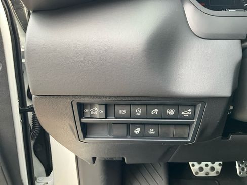 New 2026 Toyota Tundra Platinum AWD/4WD image 19