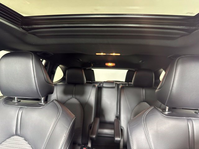 Used 2021 Toyota Highlander XSE AWD/4WD image 14