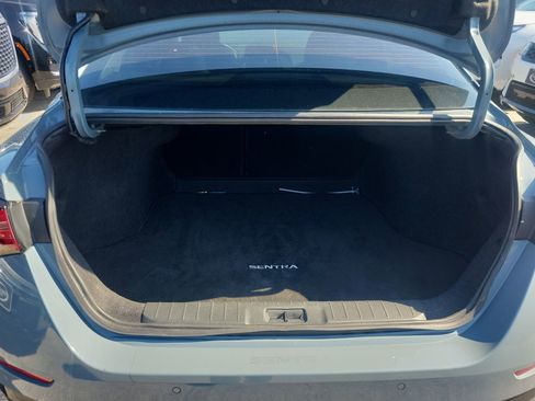 Used 2024 Nissan Sentra SR FWD image 15