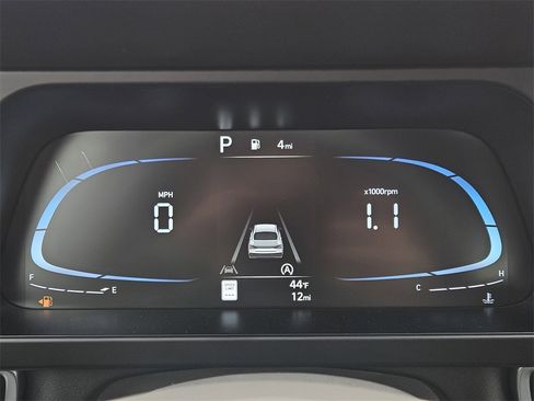 New 2025 Hyundai Elantra SE image 15