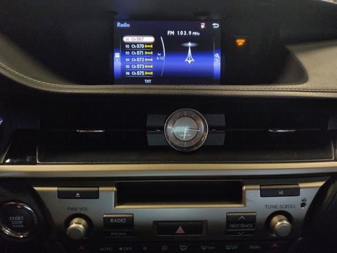 Used 2015 Lexus ES 350 FWD image 25