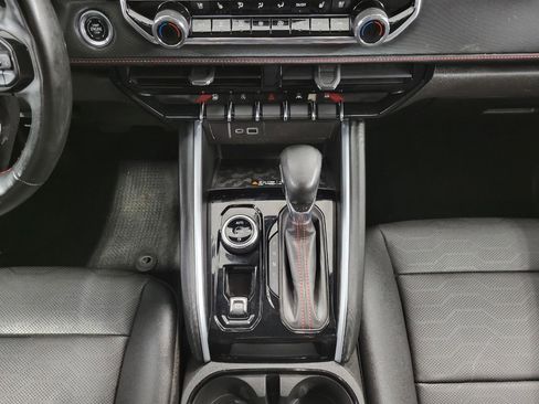 Used 2023 Chevrolet Colorado Z71 w/ Z71 Convenience Package 2 image 16