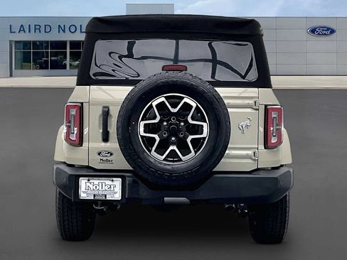 New 2026 Ford Bronco Outer Banks AWD/4WD image 4