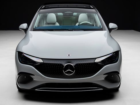 Used 2024 Mercedes-Benz EQE 350+ Sedan image 6