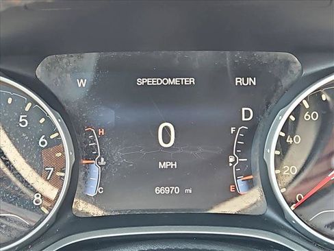 Used 2019 Jeep Compass Latitude w/ Popular Equipment Group FWD image 15