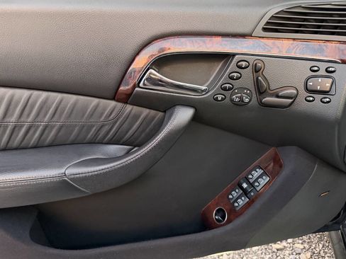 Used 2005 Mercedes-Benz S 500 image 15
