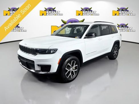 Used 2024 Jeep Grand Cherokee L Limited AWD/4WD image 1
