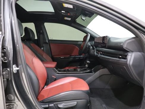 Used 2025 Kia K4 GT-Line w/ GT-Line Premium Package FWD image 35