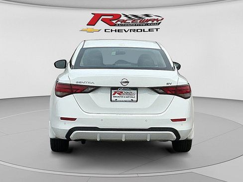 Used 2022 Nissan Sentra SV w/ All-Weather Package FWD image 4