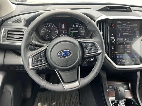 Certified 2025 Subaru Ascent Touring AWD/4WD image 12