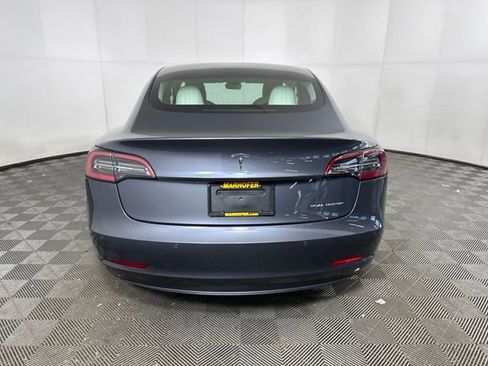 Used 2018 Tesla Model 3 Long Range image 4