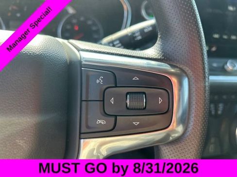 Used 2024 Chevrolet Blazer LT w/ Convenience Package FWD image 19