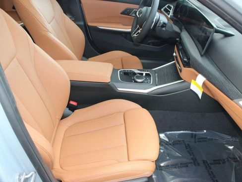 Used 2026 BMW 330i Sedan w/ M Sport Package image 34