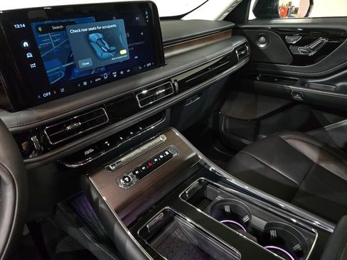 New 2026 Lincoln Aviator Reserve w/ Jet Appearance Package image 22