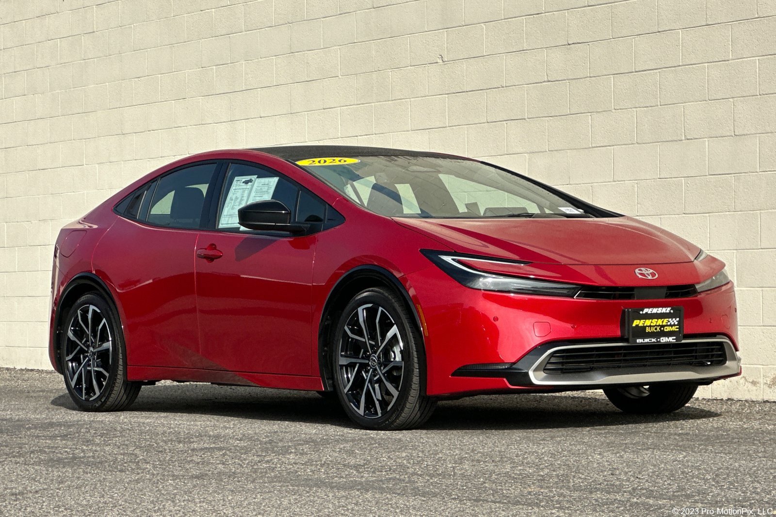 Used 2026 Toyota Prius Plug-In Hybrid FWD image 1