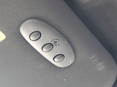 Used 2013 Chrysler 200 Limited w/ Sun/Sound Group FWD image 23