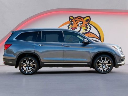 Used 2022 Honda Pilot Elite image 4