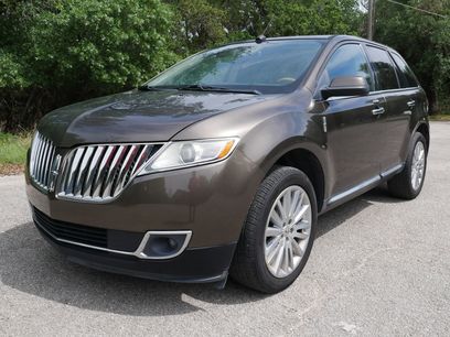 Used 2011 Lincoln MKX 2WD w/ 102A Rapid Spec Order Code