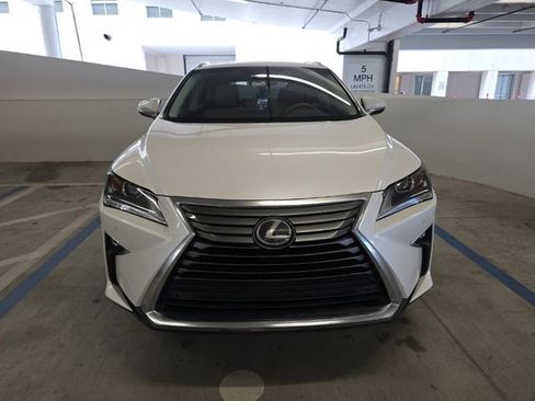 Used 2019 Lexus RX 350 FWD w/ Premium Package image 2
