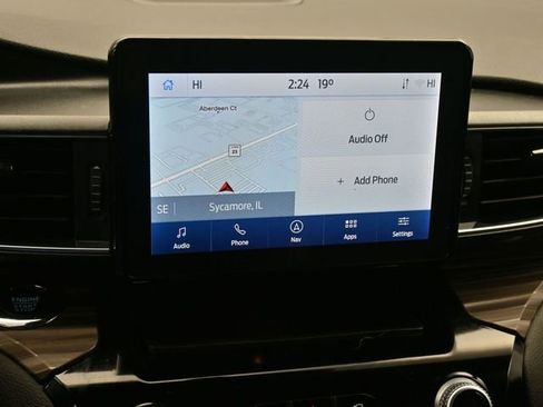 Used 2022 Ford Explorer Limited w/ Equipment Group 301A image 19