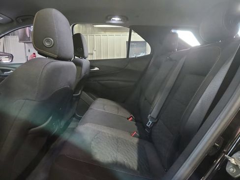 Used 2020 Chevrolet Equinox LT FWD image 20