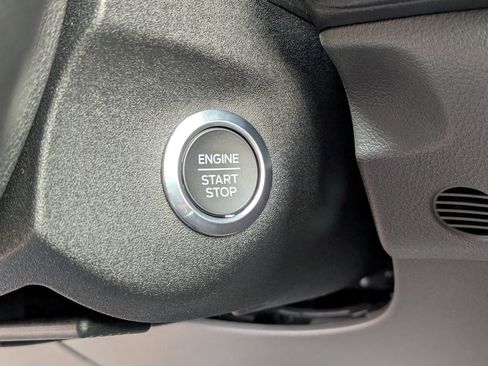 New 2026 Ford Transit 250 148 Medium Roof w/ Load Area Protection Package image 18