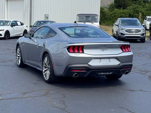 Used 2025 Ford Mustang GT Premium RWD image 26