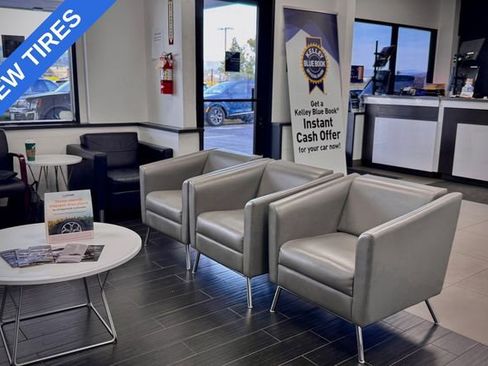 Certified 2023 Kia Sorento SX Prestige w/ Panoramic Sunroof Package image 45