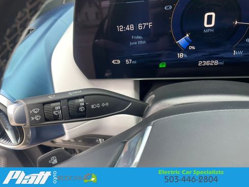 Used 2024 Chevrolet Equinox EV LT FWD image 33